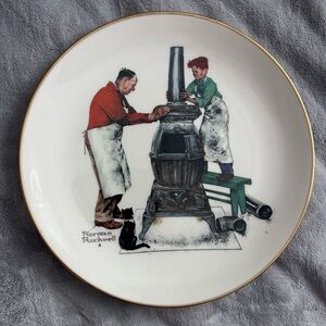 NORMAN ROCKWELL "THE COAL
SEASONS COMING" - FALL COLLECTOR PLATE